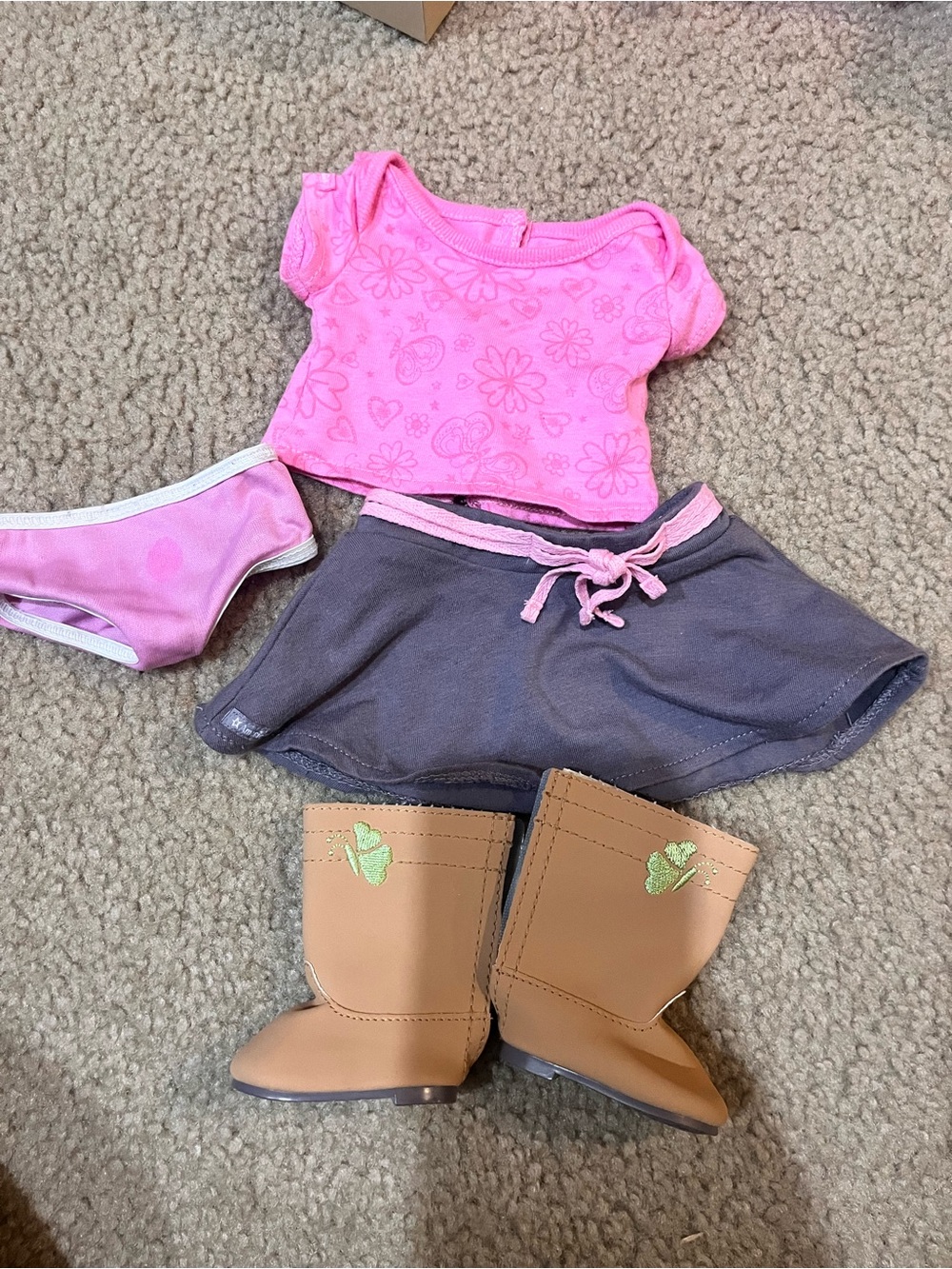 American girl doll truly me clothes Top boots and Skirt Outfit Set shoes